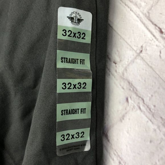 NWT Dockers Men Workday Khaki Straight Fit Smart Flex Pants Size 32X32 B214 -9 - Picture 10 of 16